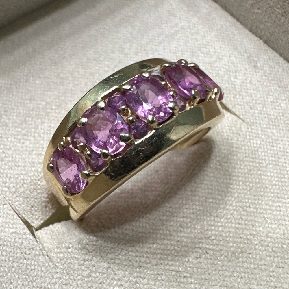 Solid 14Kt Gold Pink Sapphire Ring - Picture 4 of 15